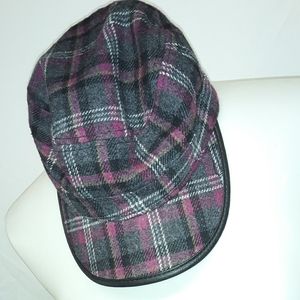 👒Plaid Pugs Sporting Hat👒